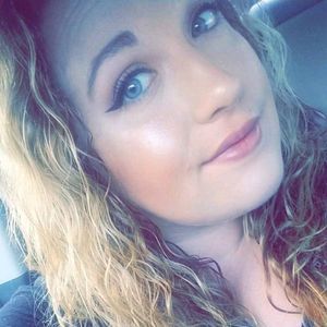 Meet your Posher, Muriel